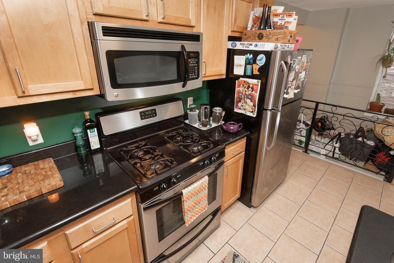 2165 E Susquehanna Ave #3 - Photo 4 of 47