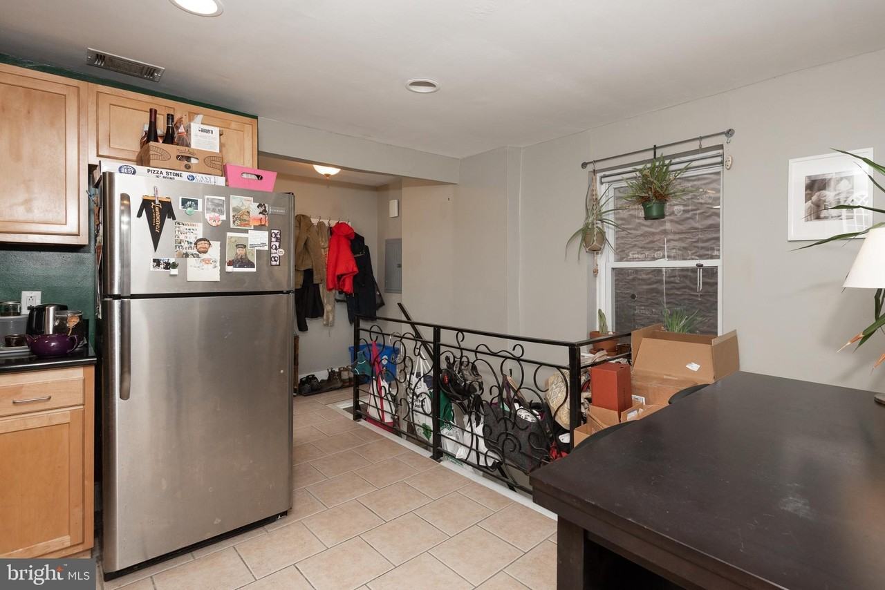 2165 E Susquehanna Ave #3 - Photo 6 of 47