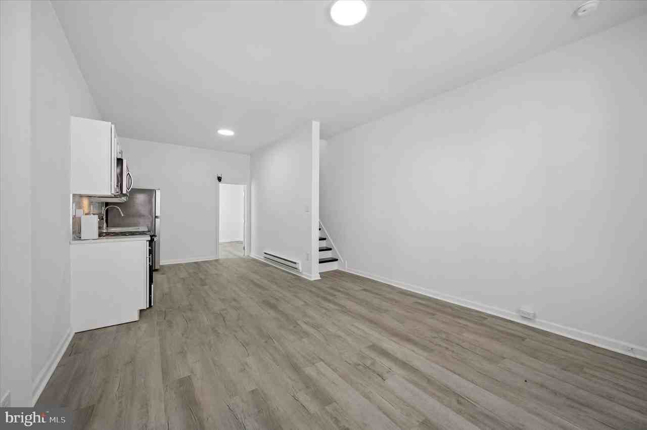 1216 W Firth St - Photo 3 of 15