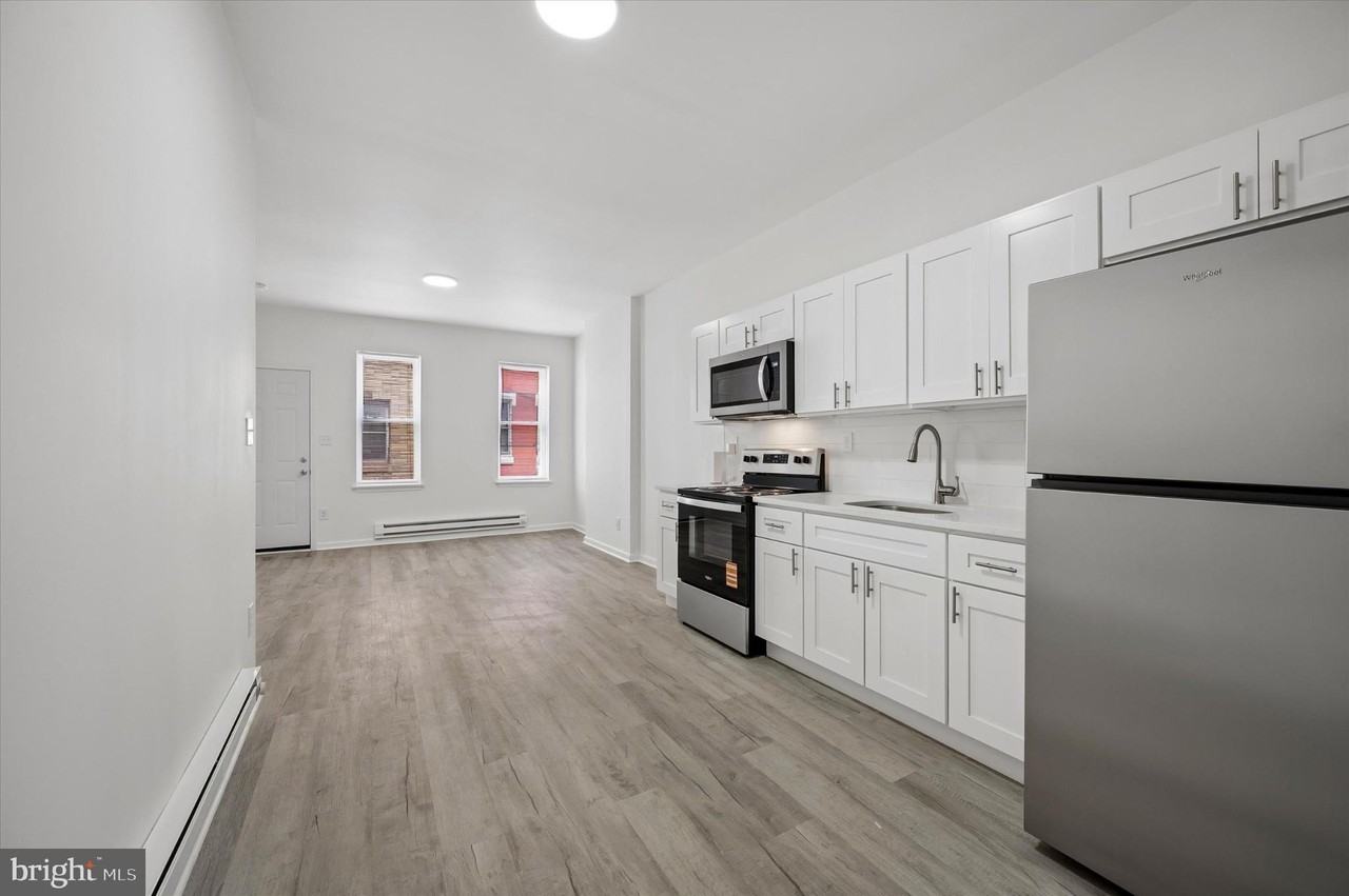 1216 W Firth St - Photo 7 of 15