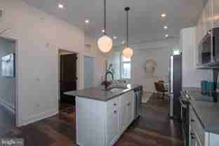 2940 W Thompson St #307 - Photo 1 of 1