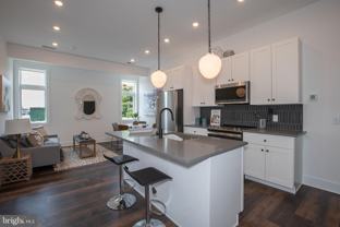 2940 W Thompson St #407 - Photo 1 of 1