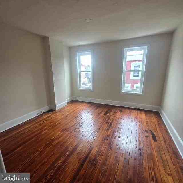 2836 Agate St - Photo 4 of 6
