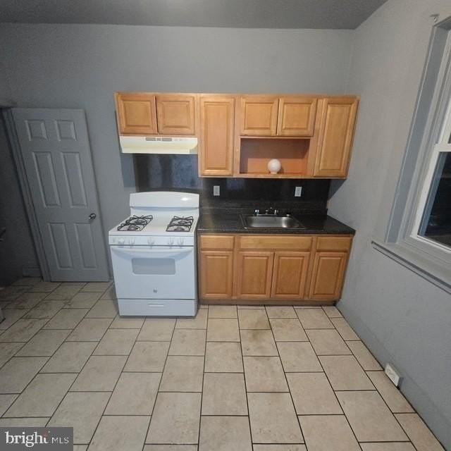 4123 N 7th St - Photo 2 of 7