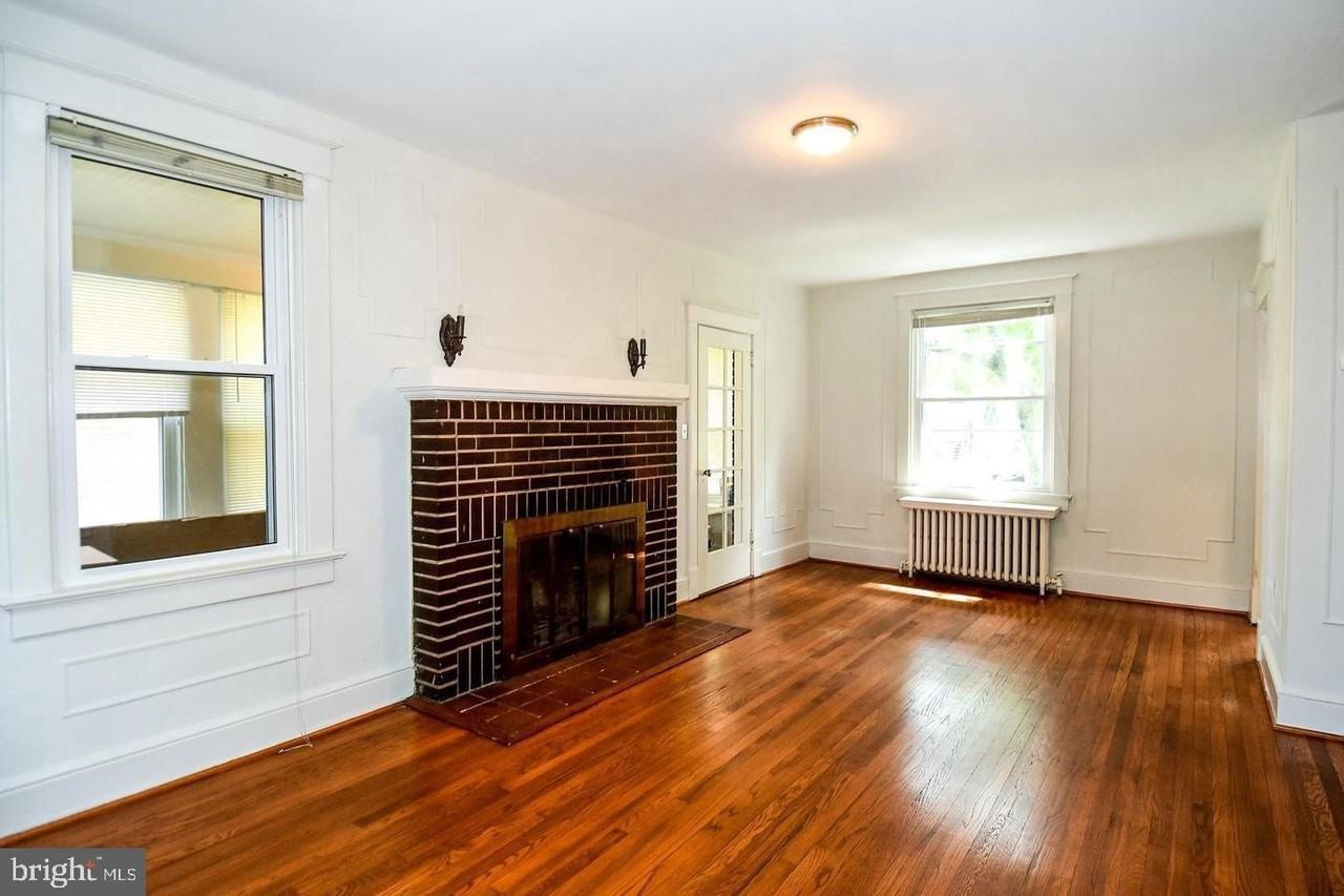 633 24th St S - Photo 6 of 50