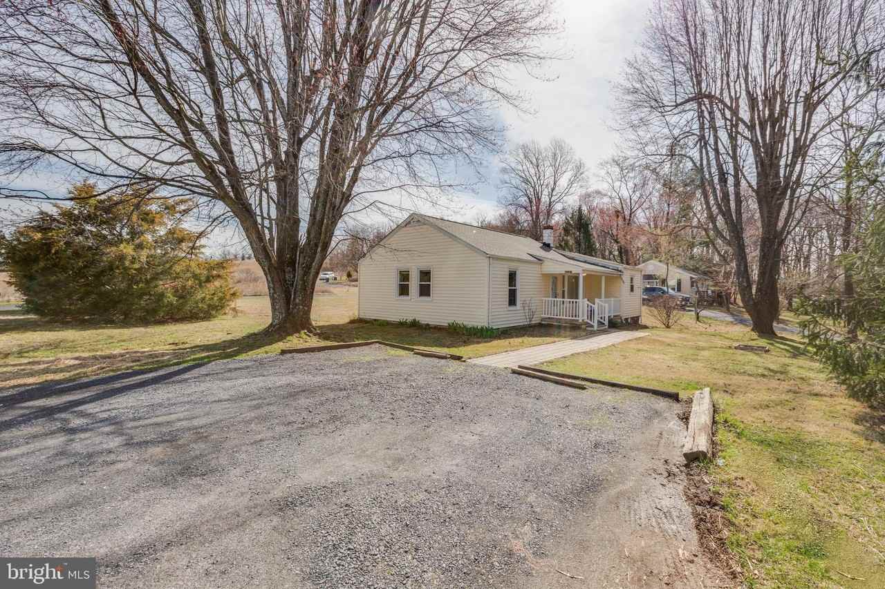 4297 Lunceford Ln - Photo 2 of 30