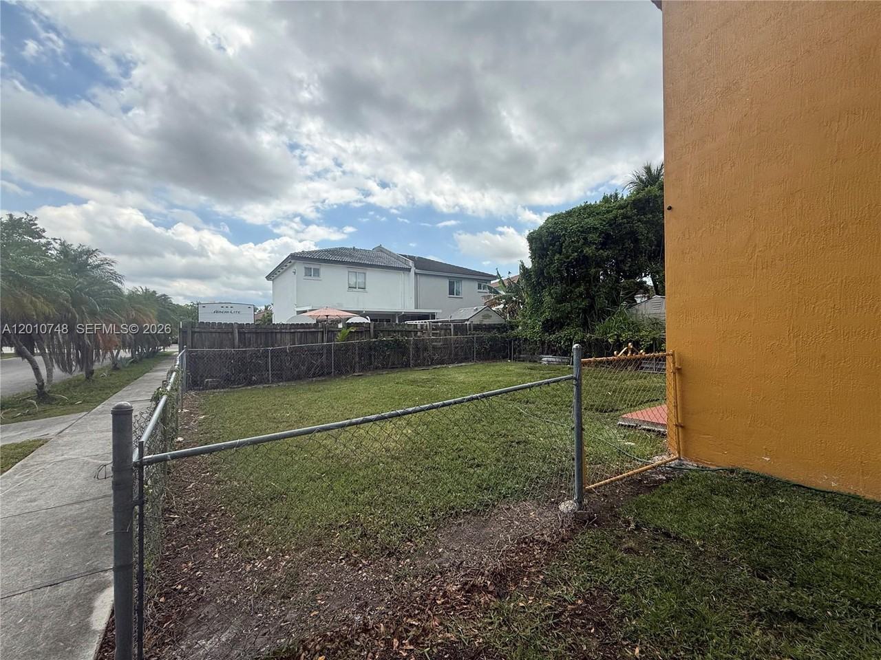 13414 Sw 263rd St - Photo 2 of 8