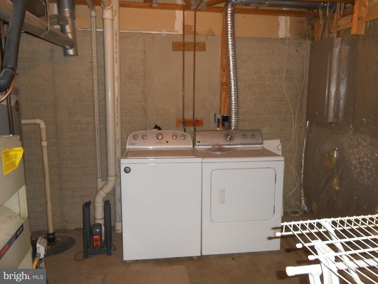 131 Township Ct - Photo 6 of 24