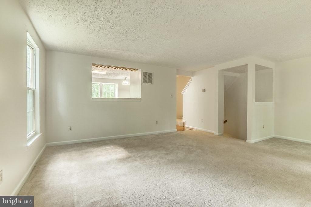 13900 Winding Ridge Ln - Photo 6 of 28