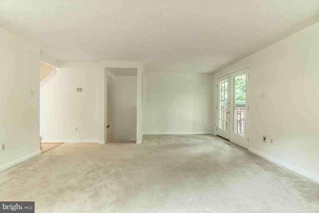 13900 Winding Ridge Ln - Photo 7 of 28