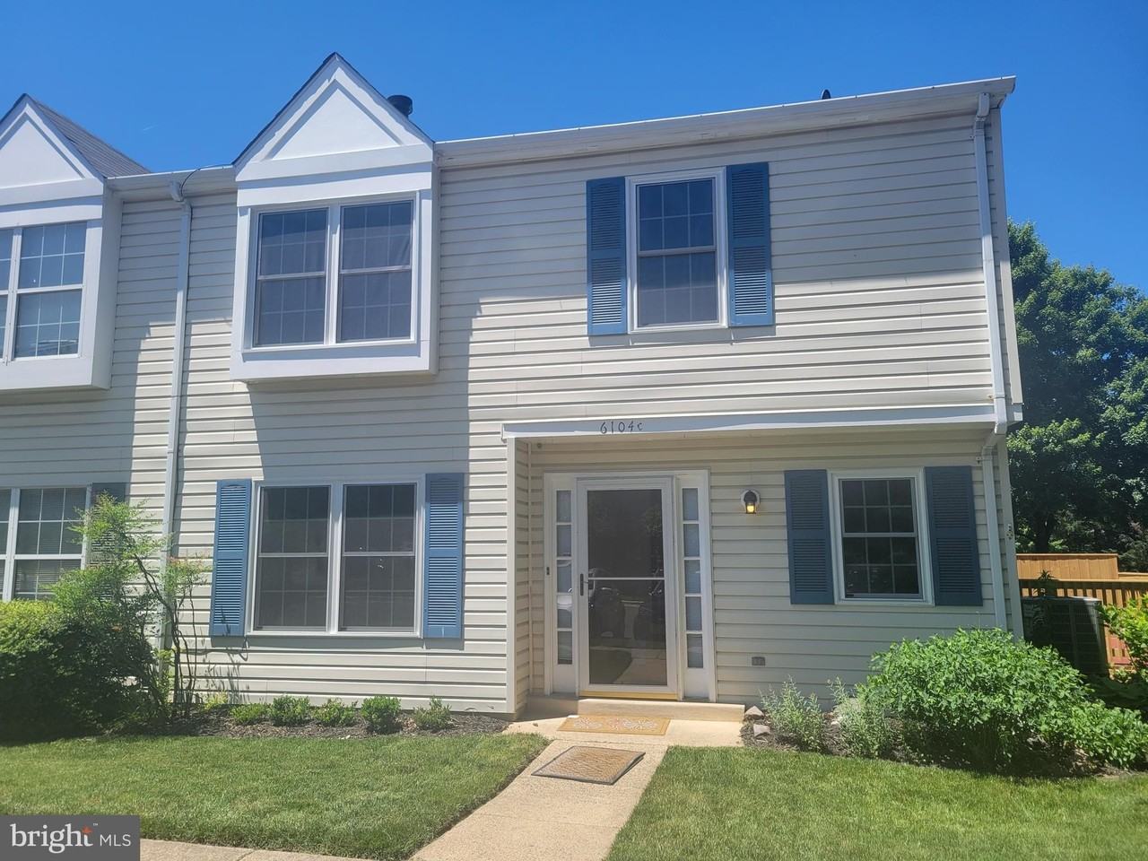 6104-C Hoskins Hollow Cir - Photo 2 of 28