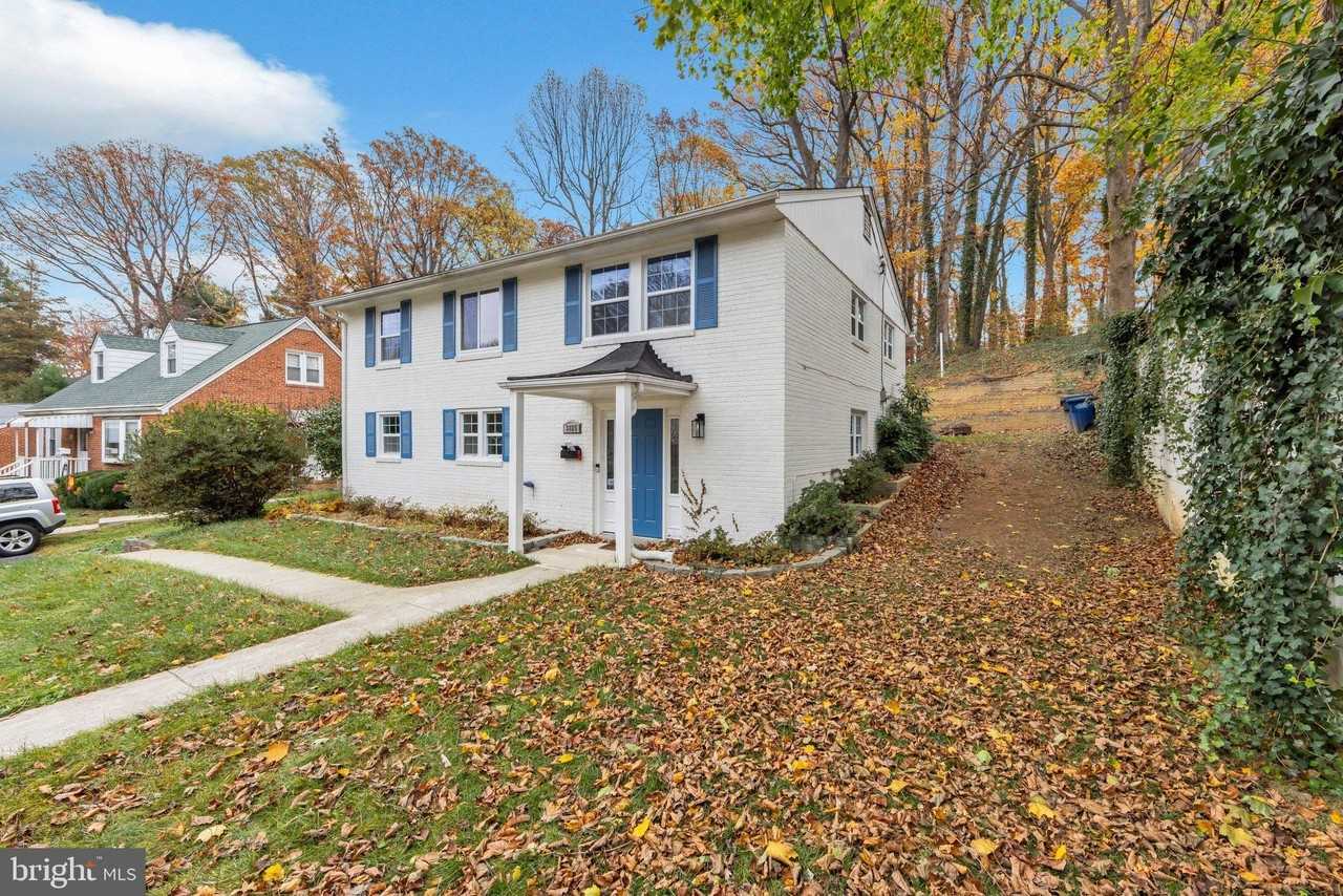 3825 Larchwood Rd - Photo 3 of 36