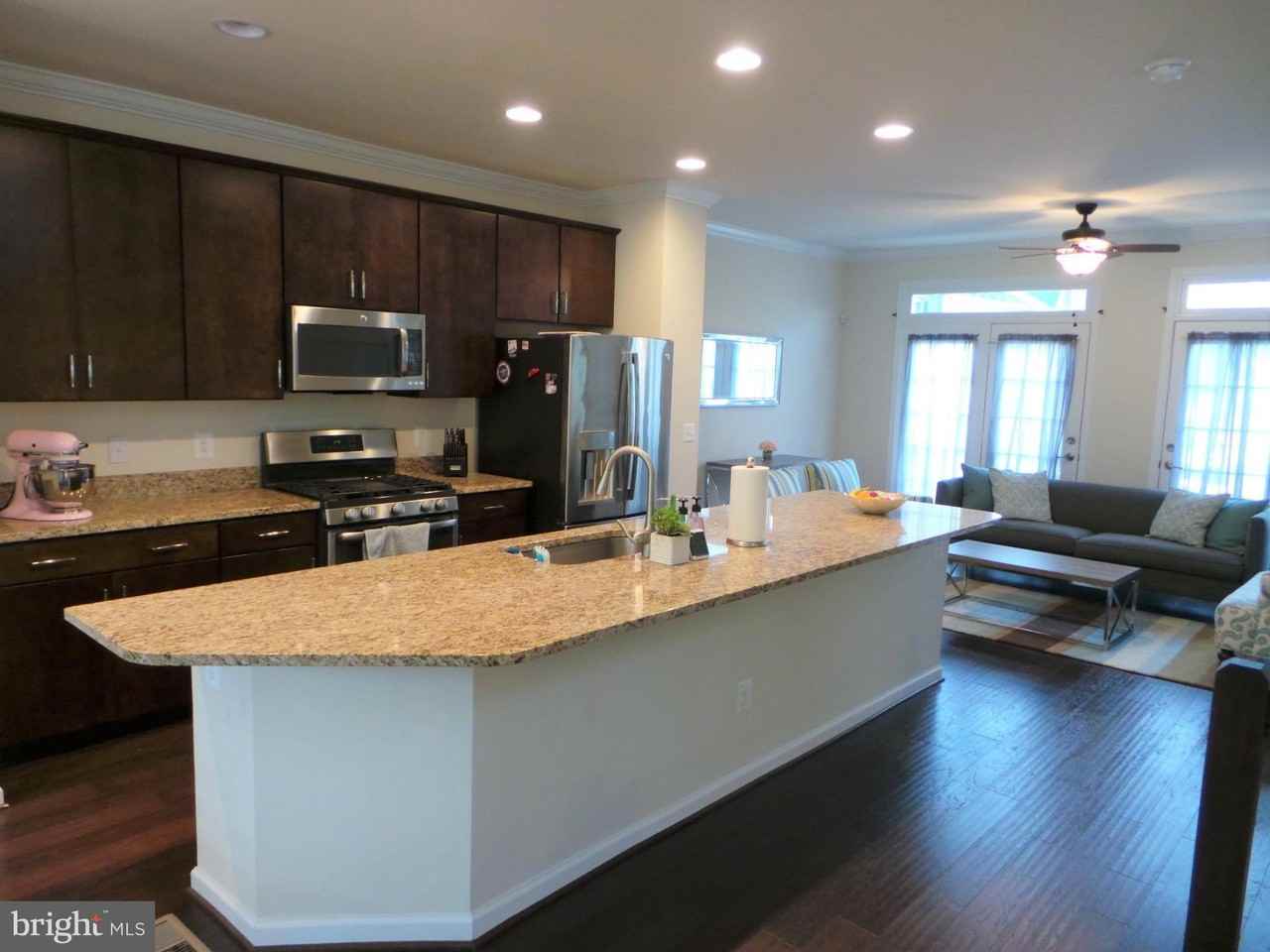 25278 Arrowroot Ter - Photo 7 of 30