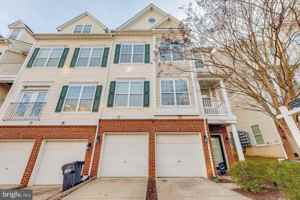 featured image of 13949 Hollow Wind Way #201