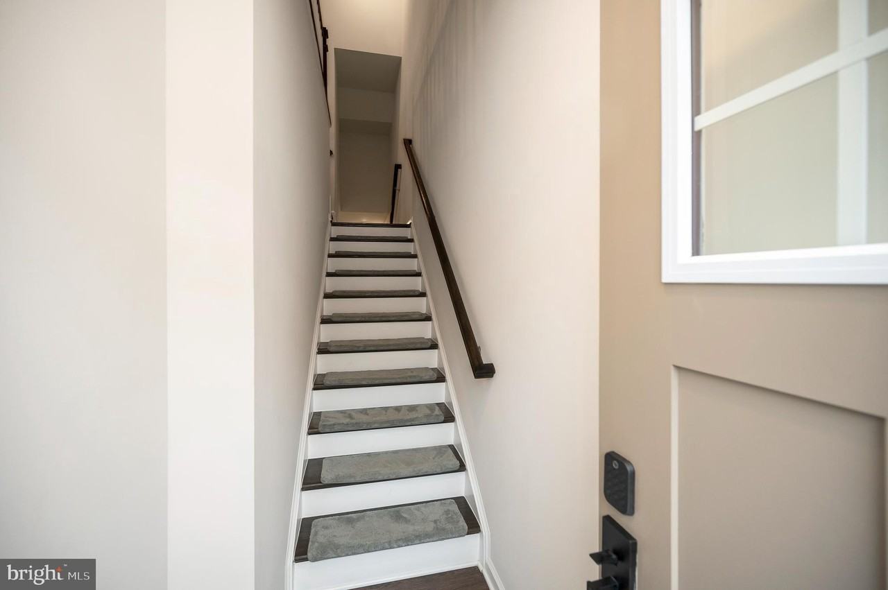 162 Shaded Valley Ct - Photo 4 of 40