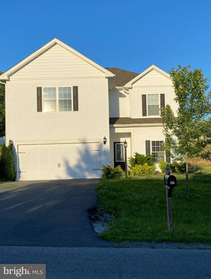 697 Rivanna Run - Photo 4 of 44