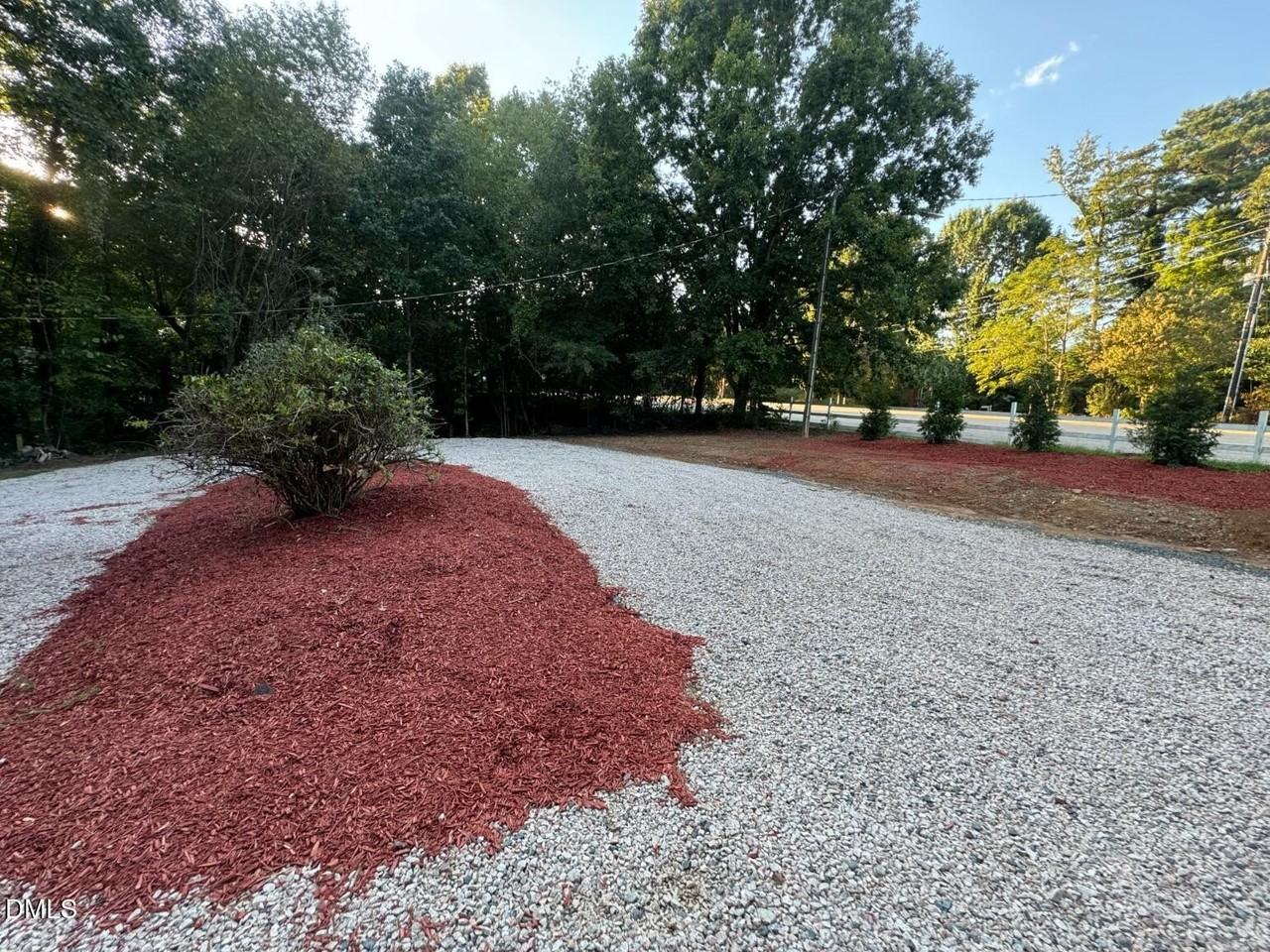 1305 Lynn Rd - Photo 3 of 18