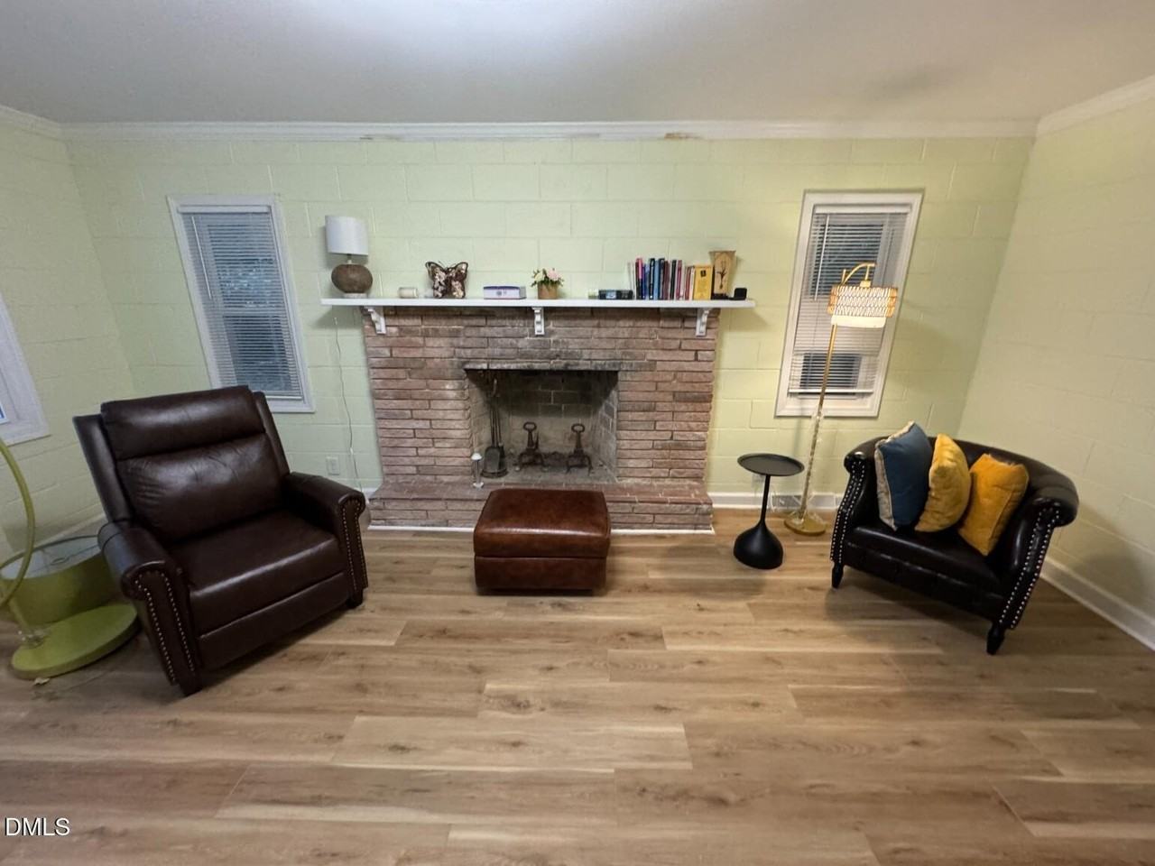 1305 Lynn Rd - Photo 5 of 18