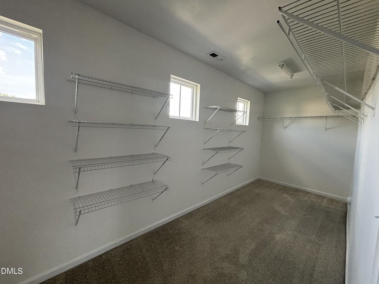 101 Red Bird Dr - Photo 5 of 41