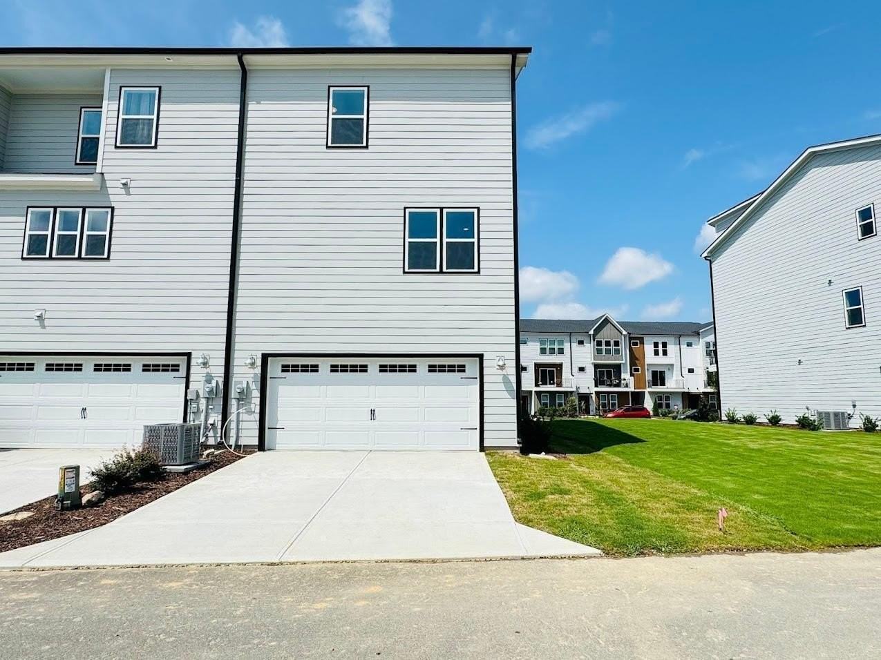 2116 Big Falls Dr - Photo 3 of 26