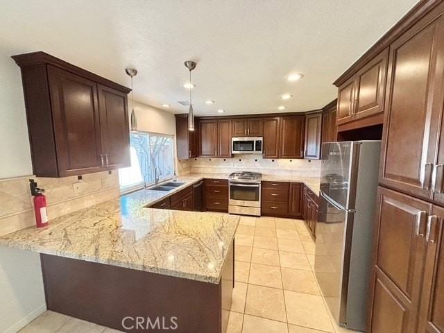 24252 Mccoy Rd - Photo 5 of 25