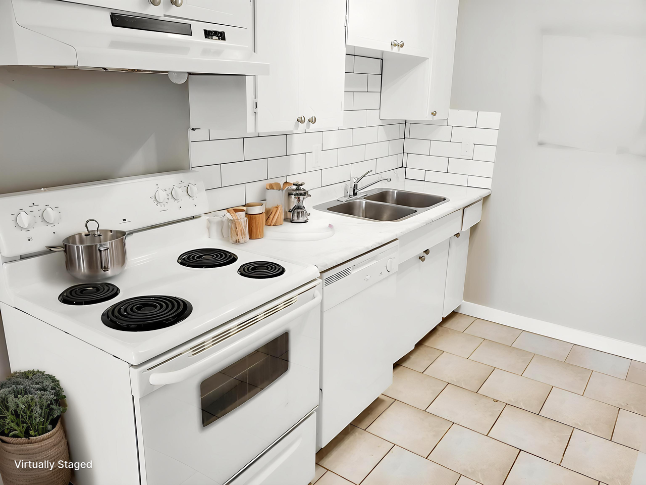 Clareview Court - Photo 6 of 19