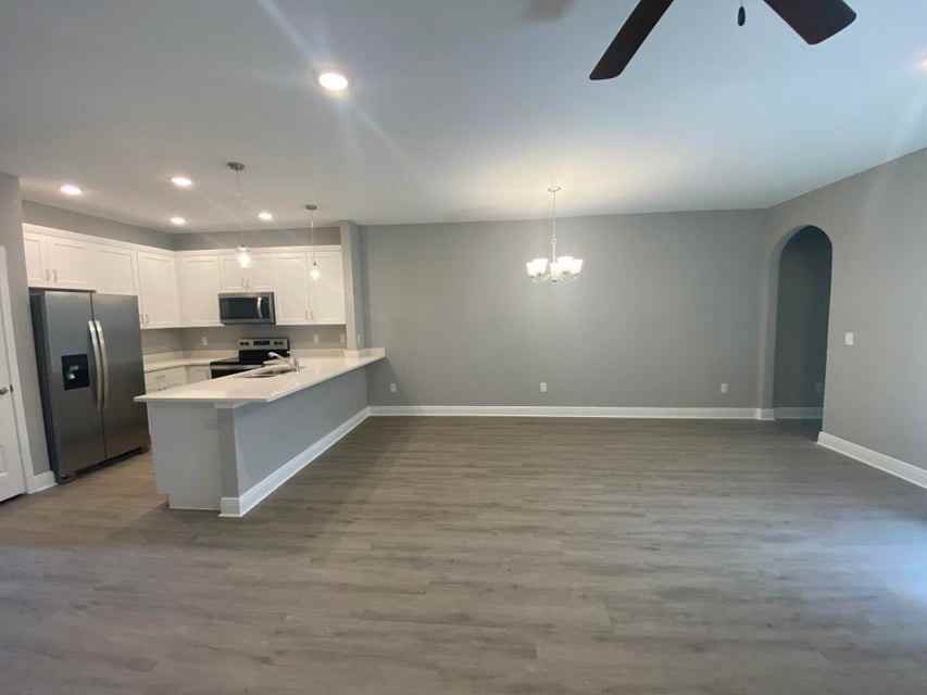 1005 Skylark Rd - Photo 5 of 27
