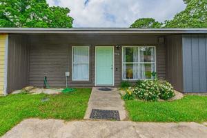 featured image of 644 Carnathan Ct