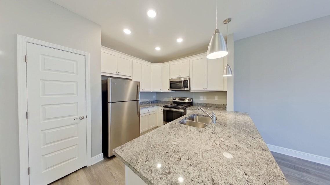 7 Holmes Blvd Nw #C - Photo 7 of 17