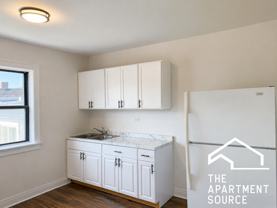 7351 N Damen Ave #18 - Photo 1 of 1