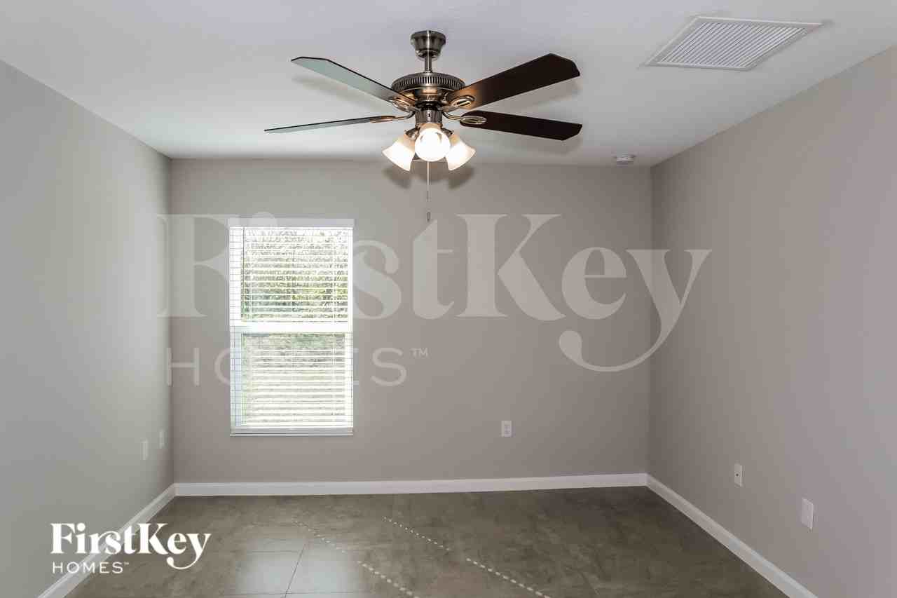 220 Southern Breeze Loop - Photo 7 of 16