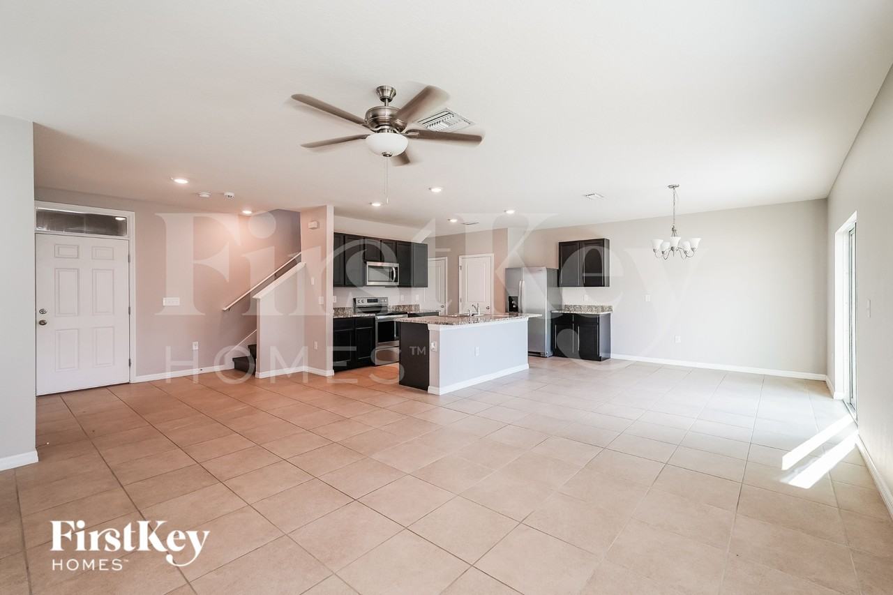 16133 Tuscany Hillside Rd - Photo 3 of 17