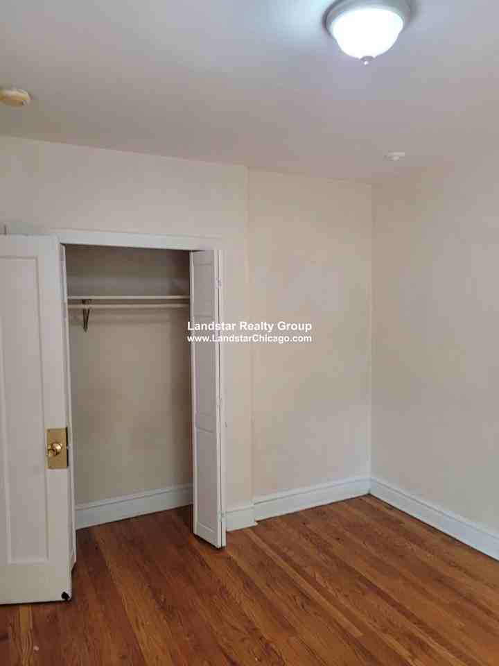 914 Reba Pl #3 - Photo 6 of 8