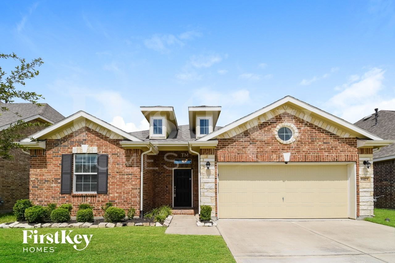 8423 Montego Bay Dr