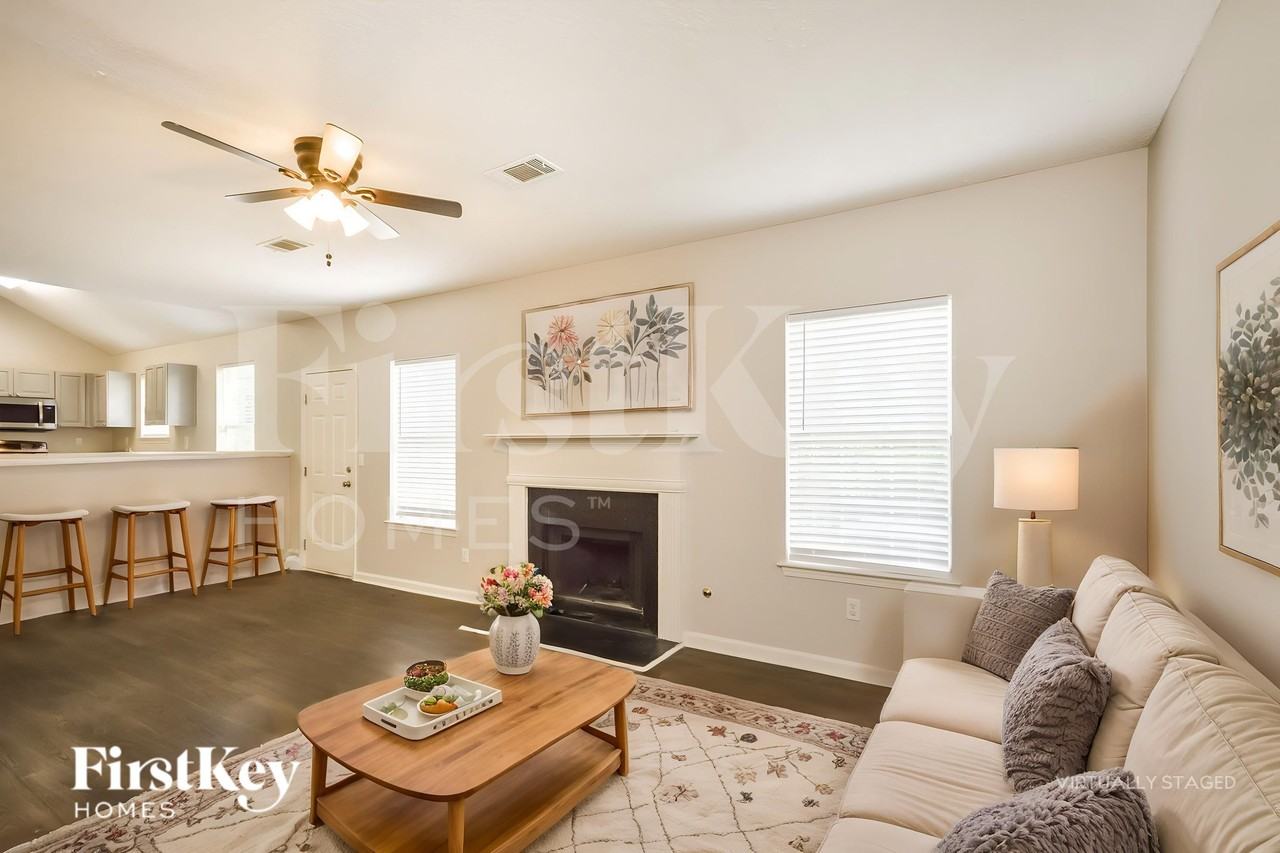200 Windscape Dr - Photo 3 of 18