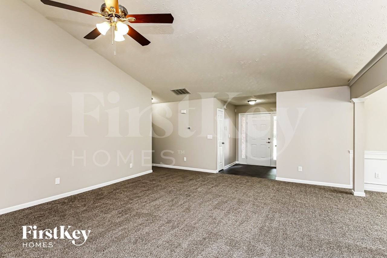 2146 Prospect Walk Way - Photo 2 of 15