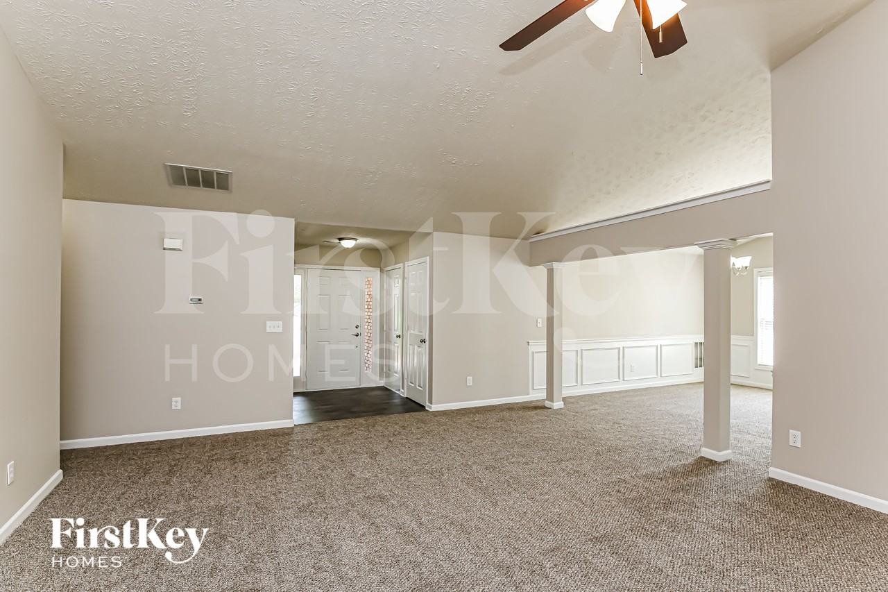 2146 Prospect Walk Way - Photo 3 of 15