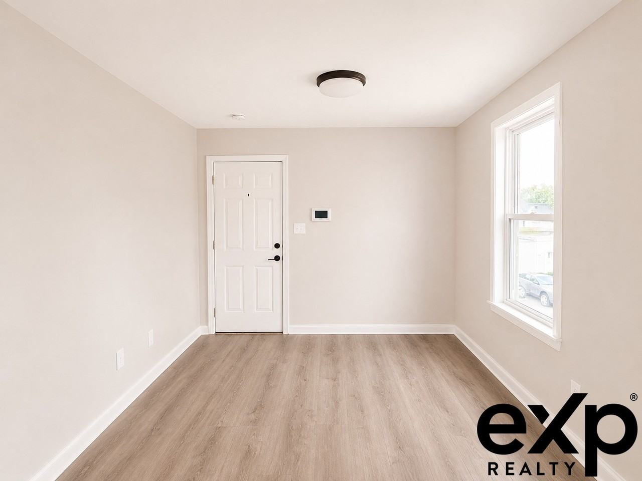 75 Haviland Ave #2 - Photo 4 of 14