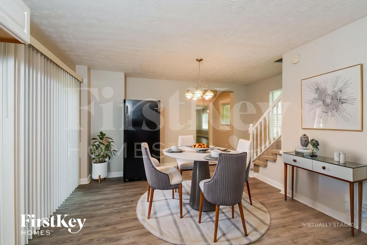5664 Perk St - Photo 7 of 18