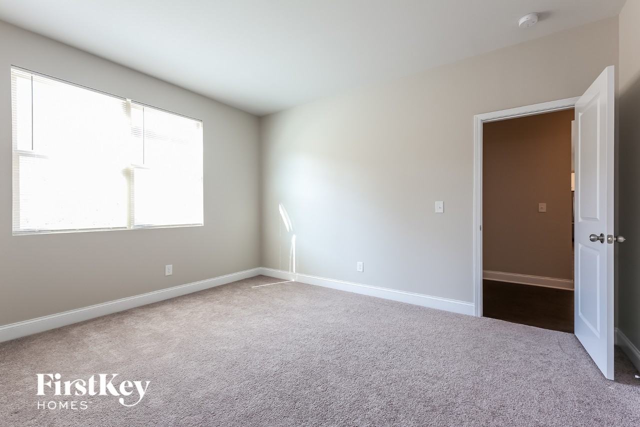 451 Victoria Heights Dr - Photo 7 of 14