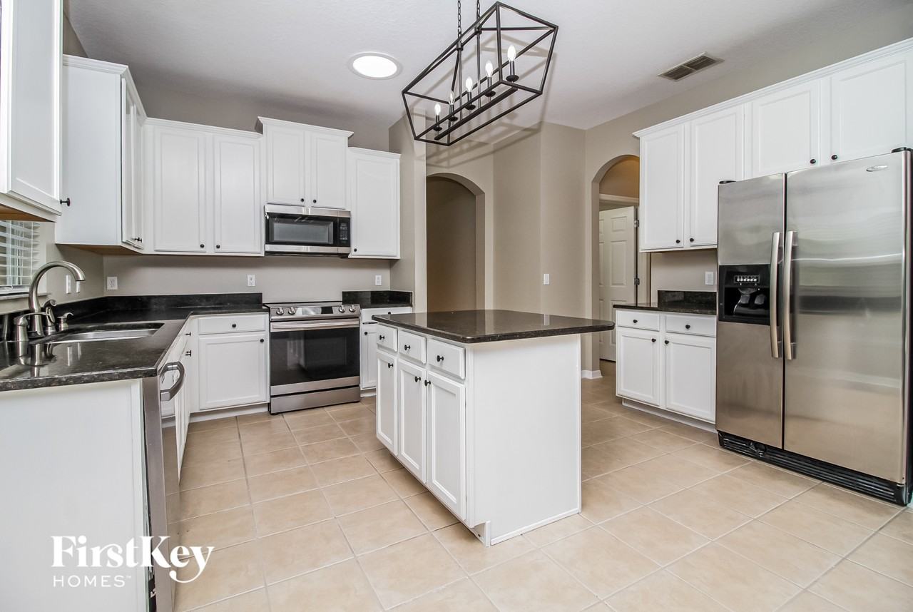 1354 Edison Tree Rd - Photo 7 of 15