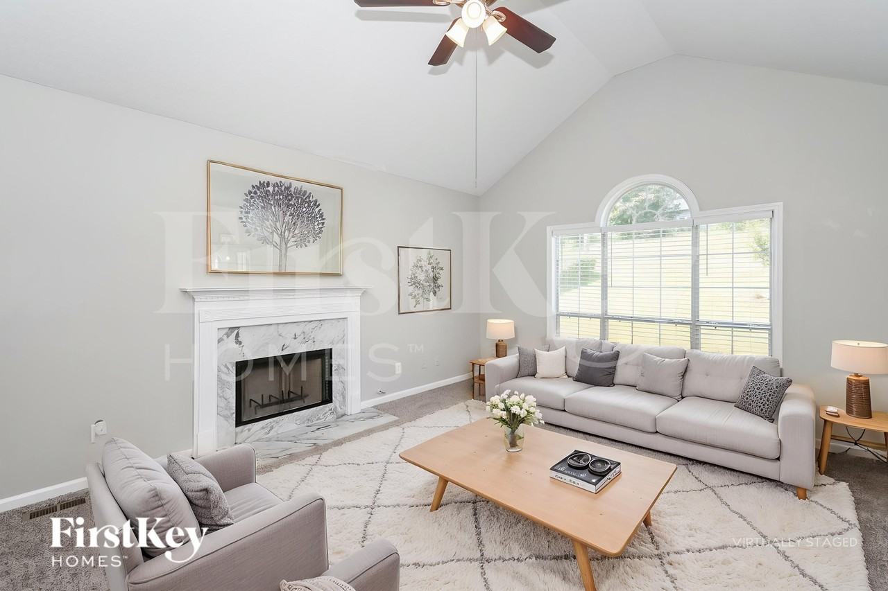 7775 Poppy Dr - Photo 3 of 18
