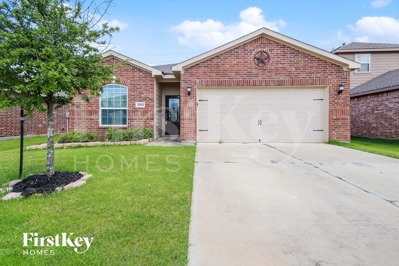 20802 Echo Manor Dr