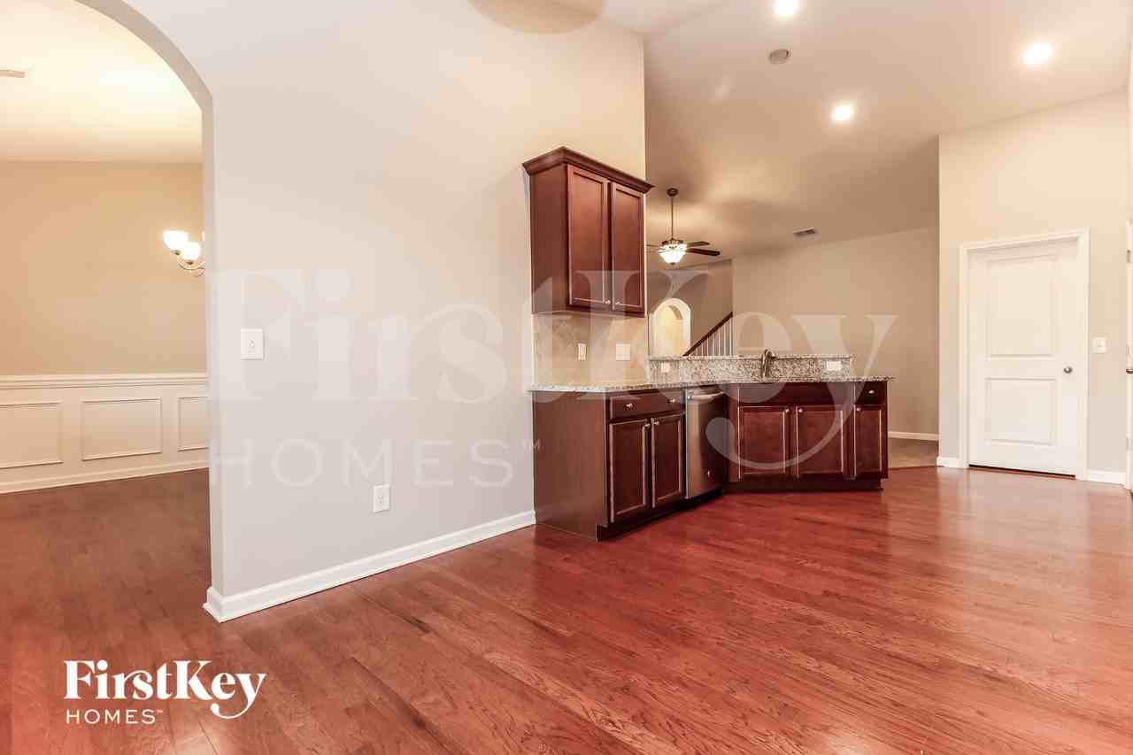 196 Lindera Preserve Blvd - Photo 5 of 15