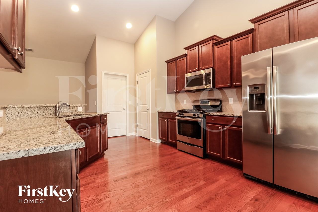 196 Lindera Preserve Blvd - Photo 7 of 15