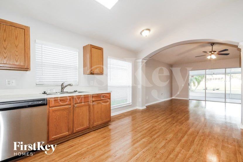 12913 Early Run Ln - Photo 5 of 15