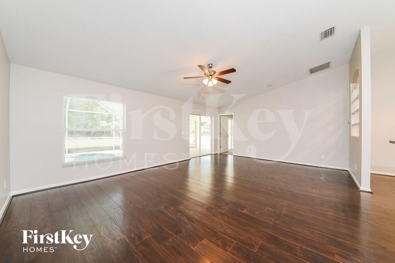 3596 Monfero Ave - Photo 4 of 16