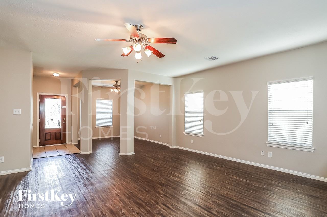 7006 Orchid St - Photo 2 of 16
