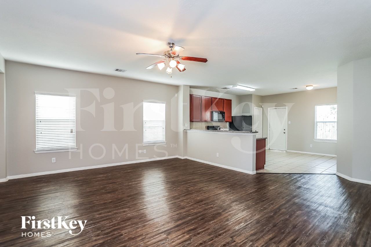 7006 Orchid St - Photo 5 of 16