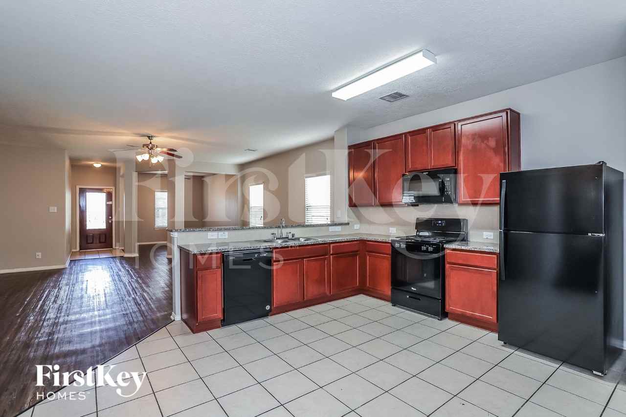 7006 Orchid St - Photo 7 of 16